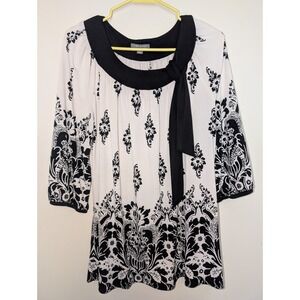 Apt. 9 Woman 1X Black And White Floral Pattern 3/4 Sleeves Scoop Neck